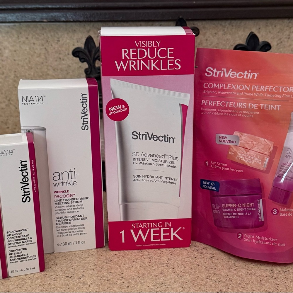StriVectin Anti-Wrinkle Skincare Bundle Set - New Never Opened